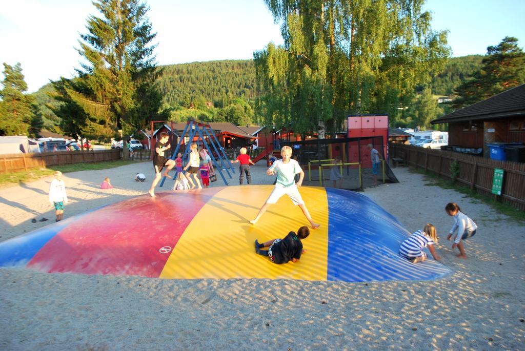 Beveroya Hytteutleie Og Camping Bo, Telemark Bagian luar foto